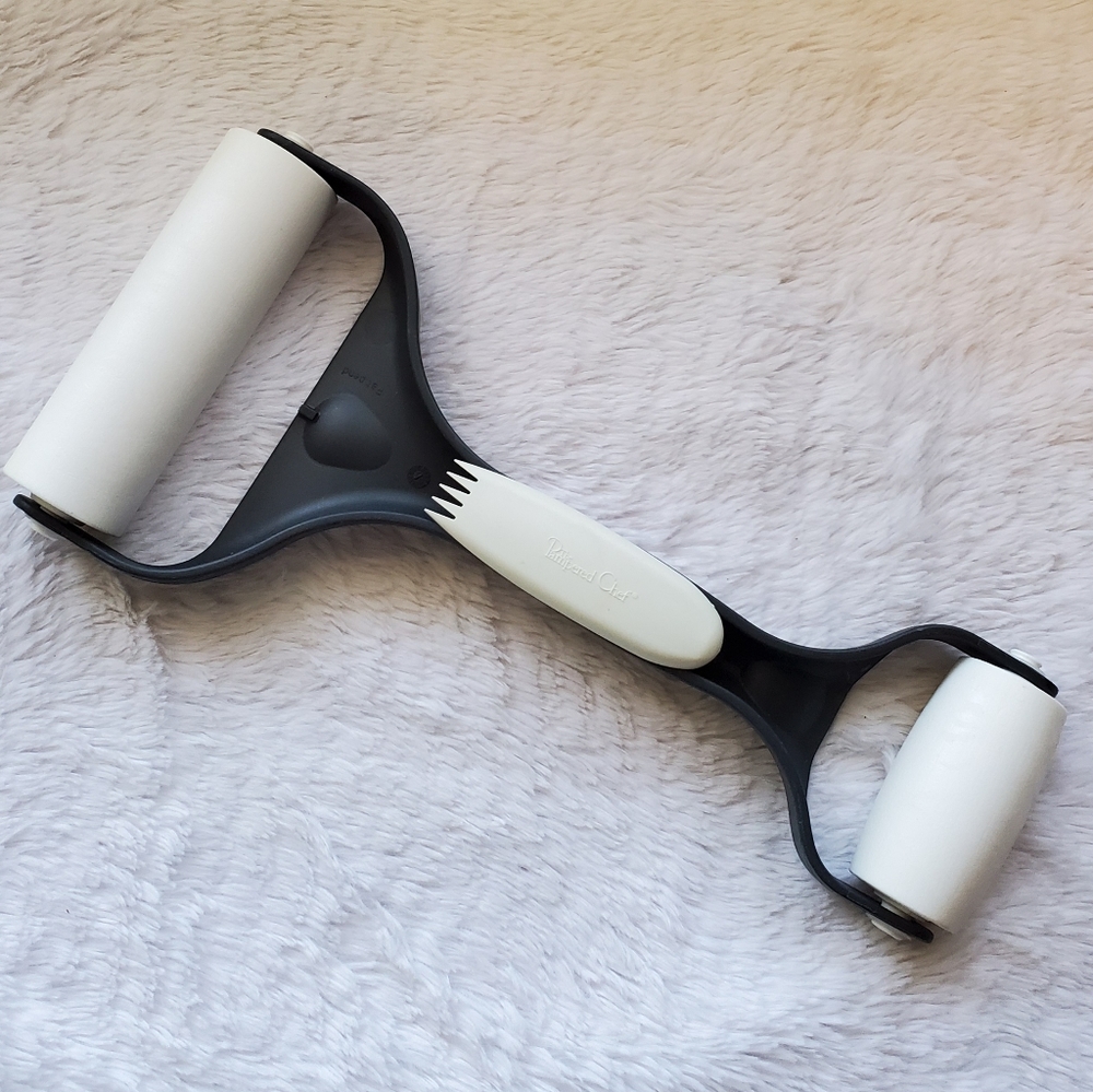 Pampered Chef Bakers Rolling Pin